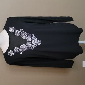 🐥5/$25🐥Shuara Black Floral Blouse